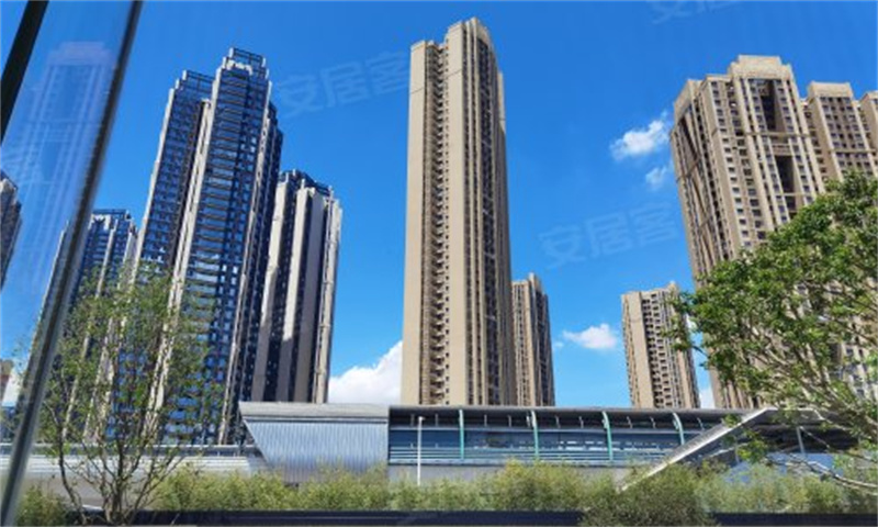 深圳市龙华区中海汇德理商务区盛大开放