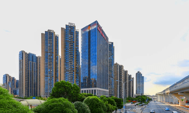 龙胜恒博中心入驻龙华区，打造现代化商务新地标