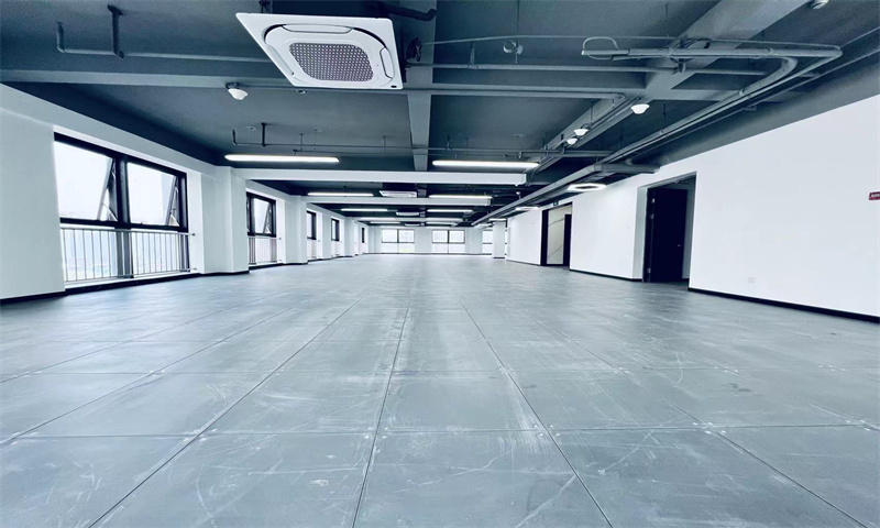 中建科工大厦：深圳湾畔创新地标，构筑科技产业新引擎