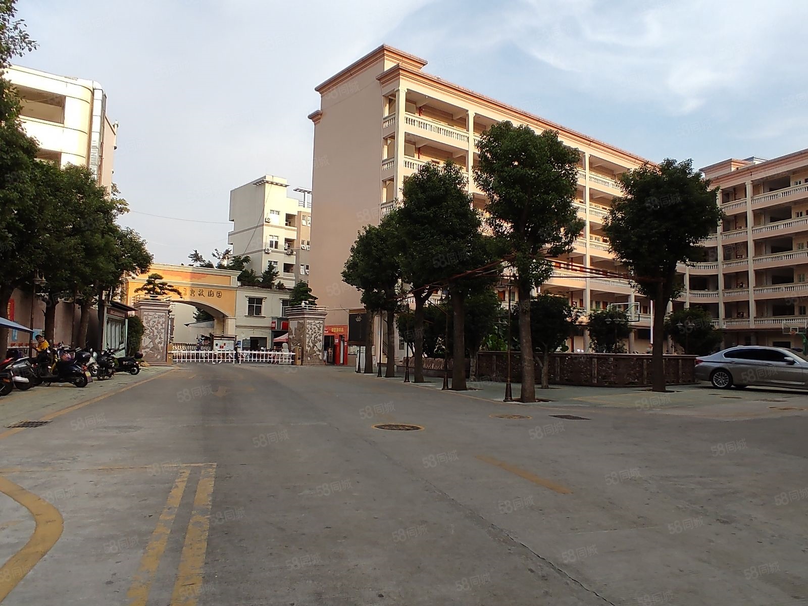 深圳市龙华区同富裕工业园：创新与活力的交汇点